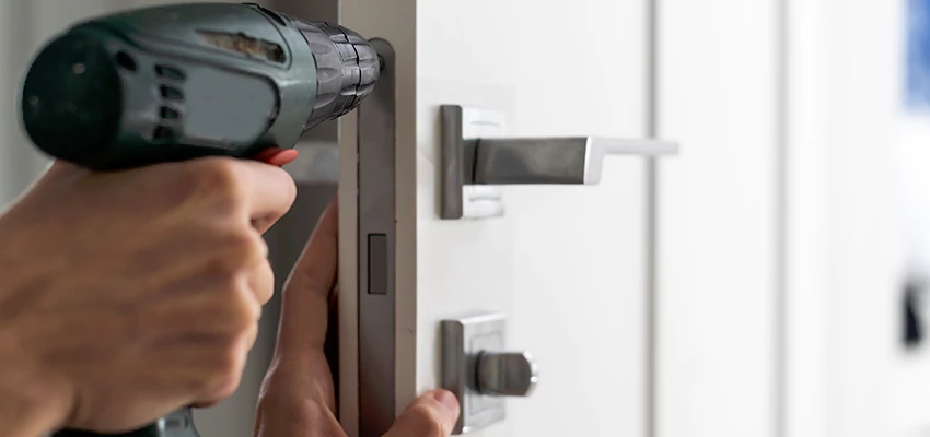 Locksmith For Lock Replacement Near Me in Camarillo, CA